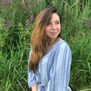 Meet your Posher, Elizabeth